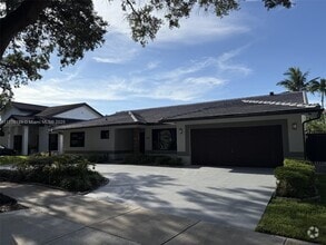 Building Photo - 8321 NW 167th Terrace