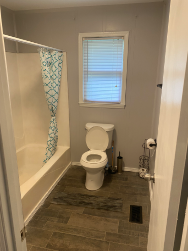 Building Photo - 390 Hillbrook Cir