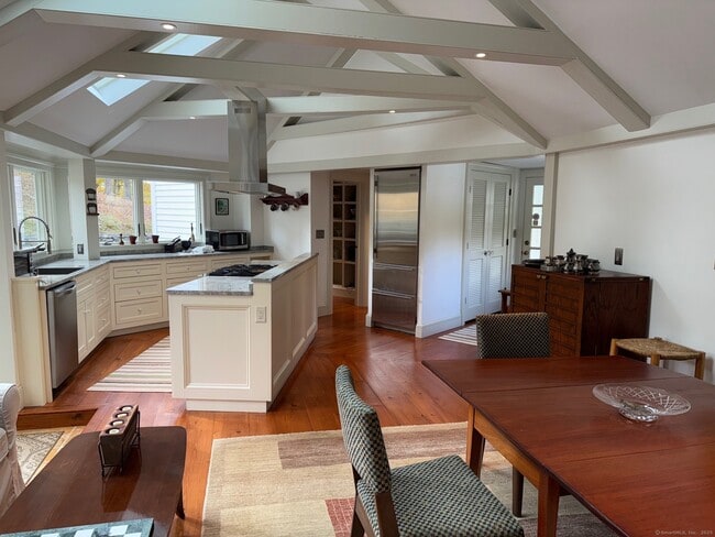 Building Photo - 150 Ferry Rd