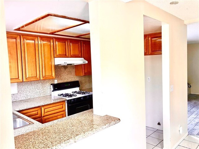 Foto del edificio - 9447 Cortada St