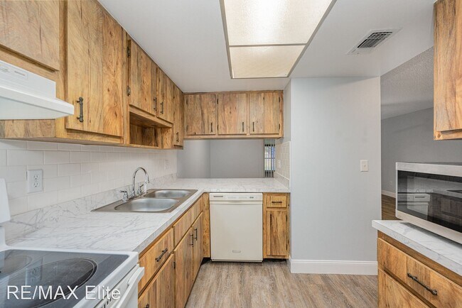 Building Photo - 2 br, 1 bath House - 1472 Croftwood Cr