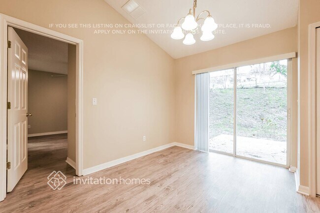Building Photo - 1511 Canopy Oaks Dr