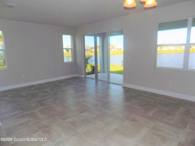 Building Photo - 7705 Wyndham Dr