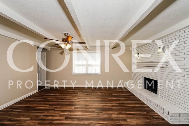 Foto del edificio - Lovely 4 bedroom, 2 bath home in Pinson, AL!