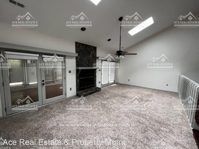 Foto del edificio - 3 br, 2.5 bath House - 2945 Wedgeview Drive
