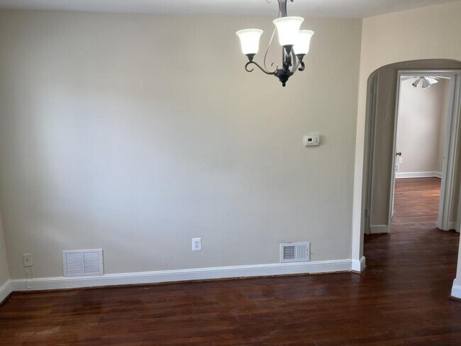 Foto del edificio - 933 N Cleveland St, #2