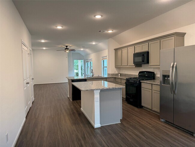 Building Photo - 1330 Heather Rosewood Ln