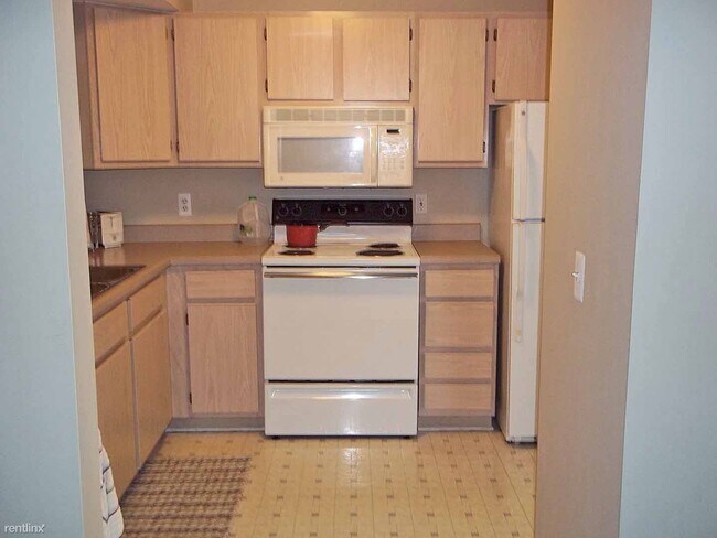 Foto del edificio - 2 br, 2 bath Condo - 1002 E Duncan St Apt 2C
