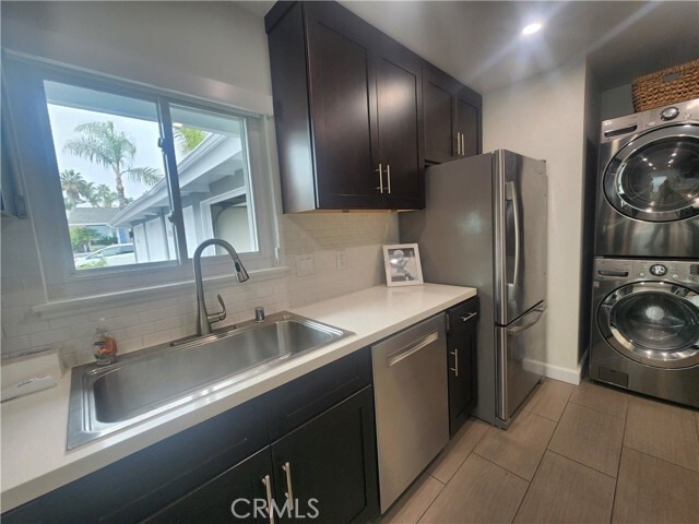 Building Photo - 375 Camino San Clemente