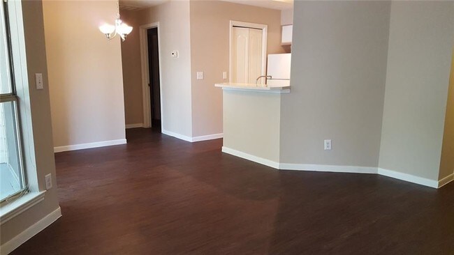 Foto del edificio - 6000-18 Shepherd Mountain Cove