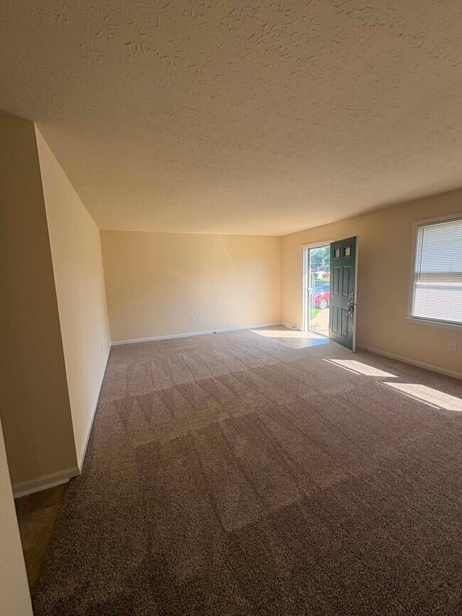 Foto del edificio - 1709 McGregor Ct
