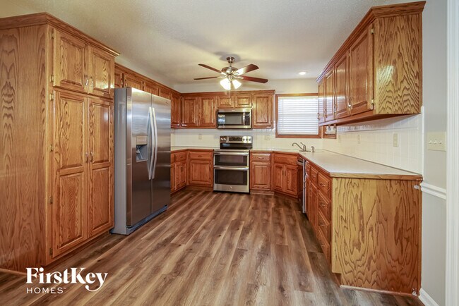 Foto del edificio - 706 Mallory Dr