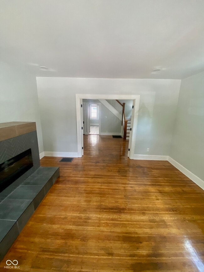 Building Photo - 3104 N College Ave