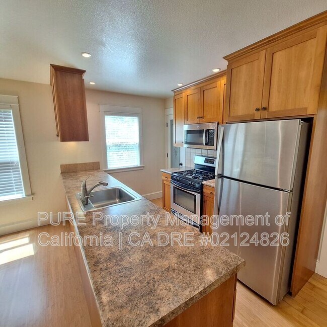 Foto del edificio - 7124 Marsh Way