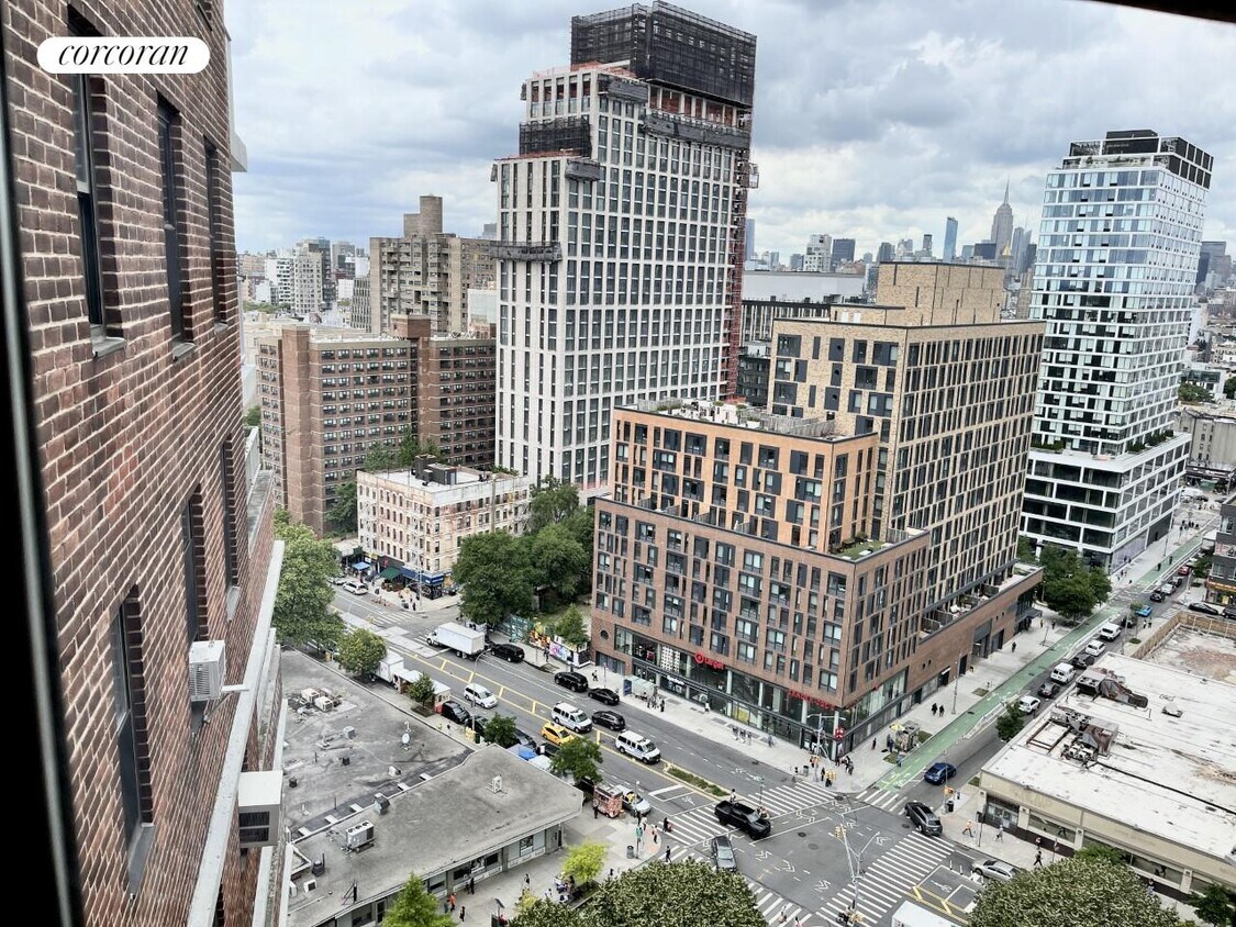 Foto principal - 413 Grand St