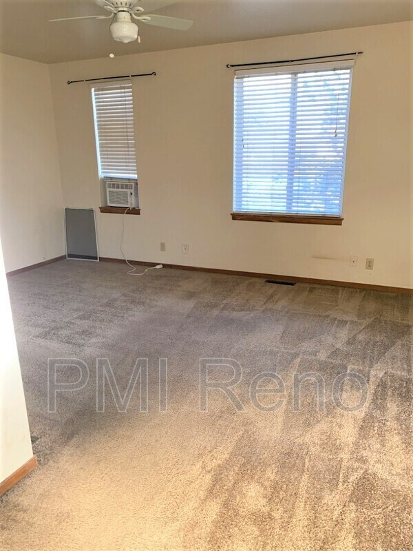 Building Photo - 990 Hunter Lake Dr