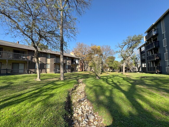 Foto del edificio - Tramor at Oak Run