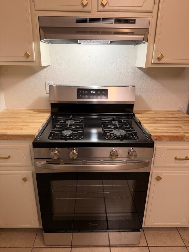 Foto del edificio - 405 Dent St