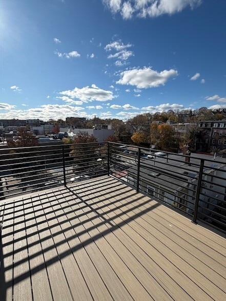 Building Photo - 1121 Dorchester Ave