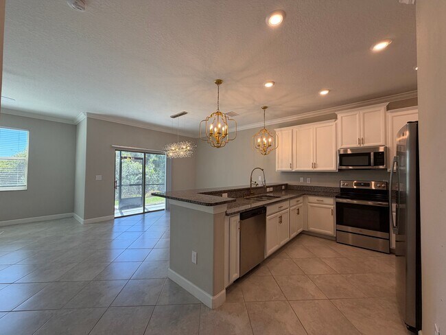Foto del edificio - 1726 Roseville St
