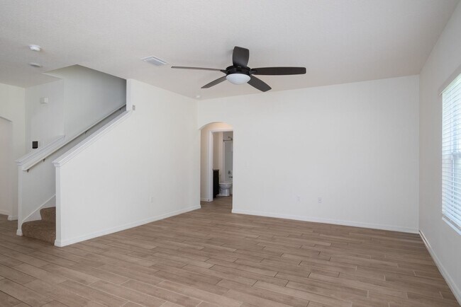 Foto del edificio - Spacious 5BR House in Gainesville