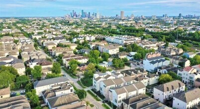 Building Photo - 5813 Petty St