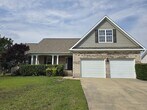 Foto principal - Grays Creek 4 Bedroom, 2 Bath with 2 Car G...