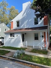 Building Photo - 5594 Apricot Ct