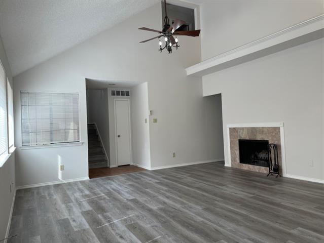 Building Photo - 5026 Hearthcrest Dr