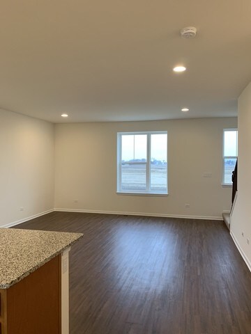 Building Photo - 2300 Fox Valley Center