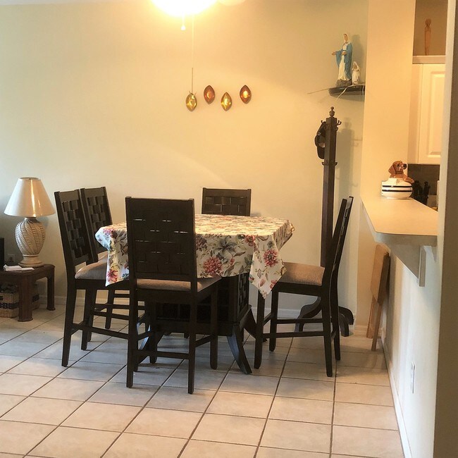 Building Photo - 6210 Wilshire Pines Cir