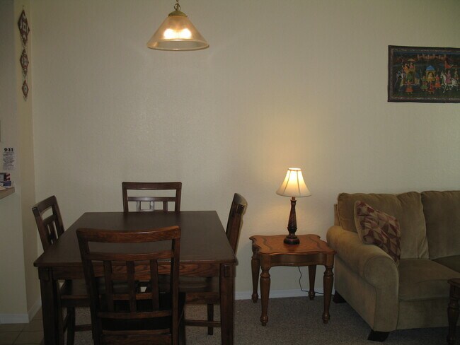 Building Photo - 4019 Venetian Bay Dr