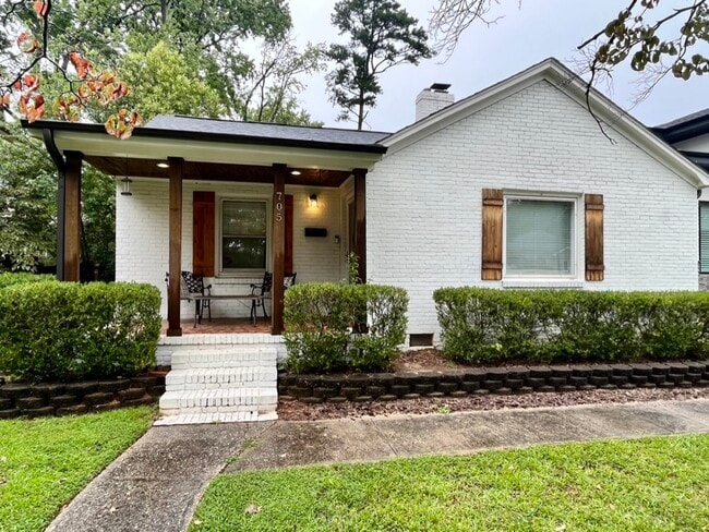 Photo - 705 Ideal Way House