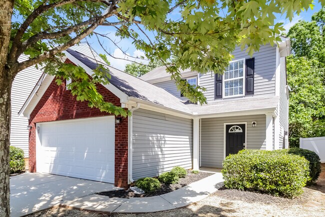 Foto del edificio - Dallas, GA 4Bedroom Home with Loft