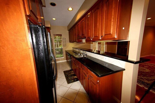 Foto del edificio - 7202 Harmony Cove