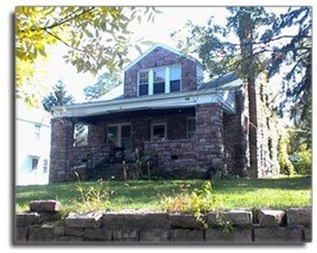 Building Photo - Nittany Avenue, West-428