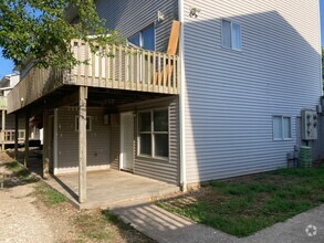 Building Photo - 4193 Sunset Dr