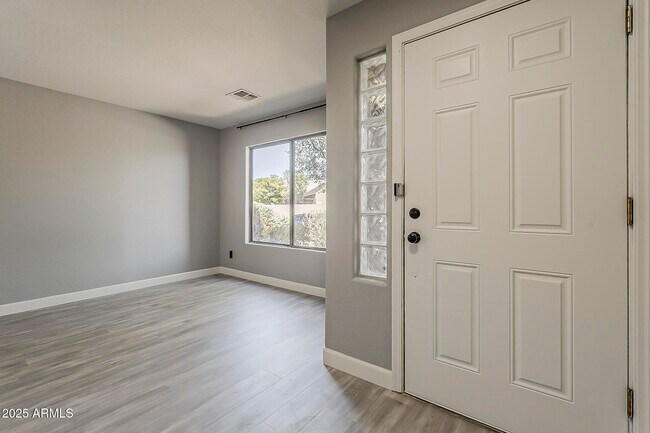 Foto del edificio - 21928 N Braden Rd