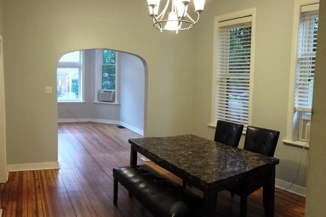Living/Dining - 1713 W Irving Park Rd