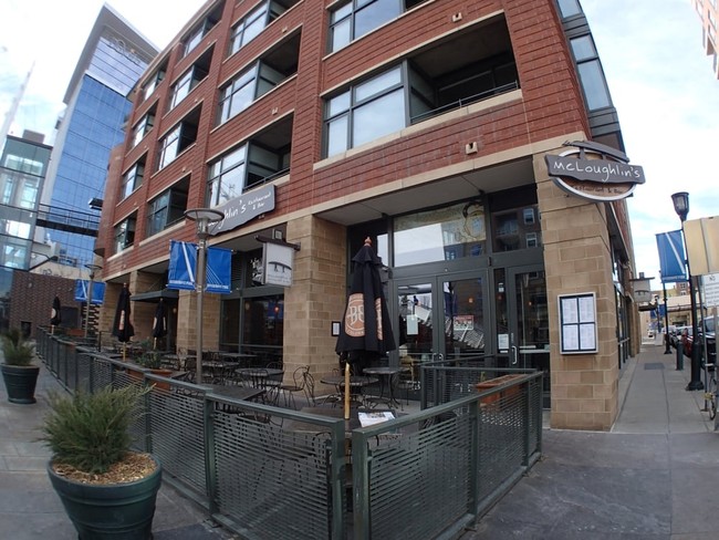 Foto del edificio - 2100 W 16th St