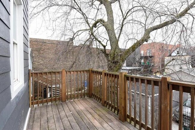 Building Photo - 1626 N Washtenaw Ave