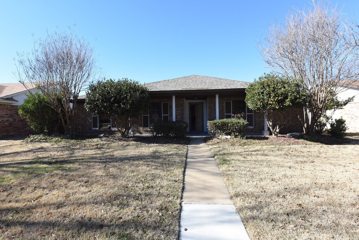 4045 Cavalry Dr, Plano, TX 75023 House Rental in Plano, TX