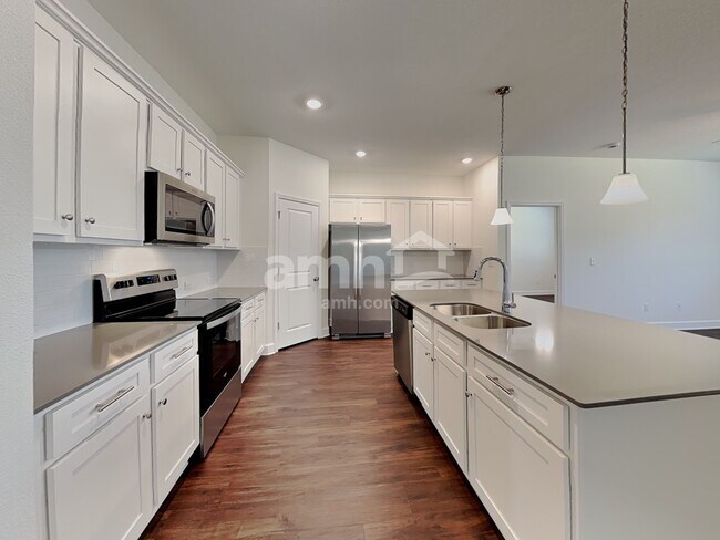 Building Photo - 3137 Artemisia Ln