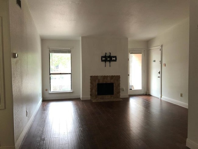2125 Augusta Drive photo'