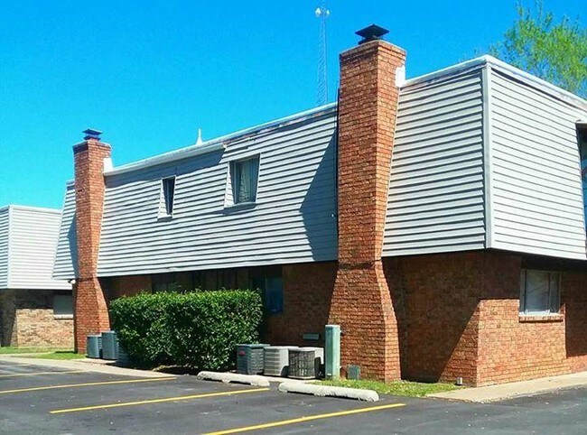 Building Photo - 2140 S 109th East Ave #C