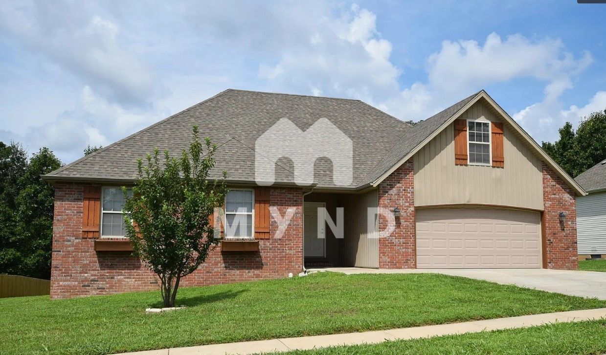 Primary Photo - 113 N Peach Brook Dr