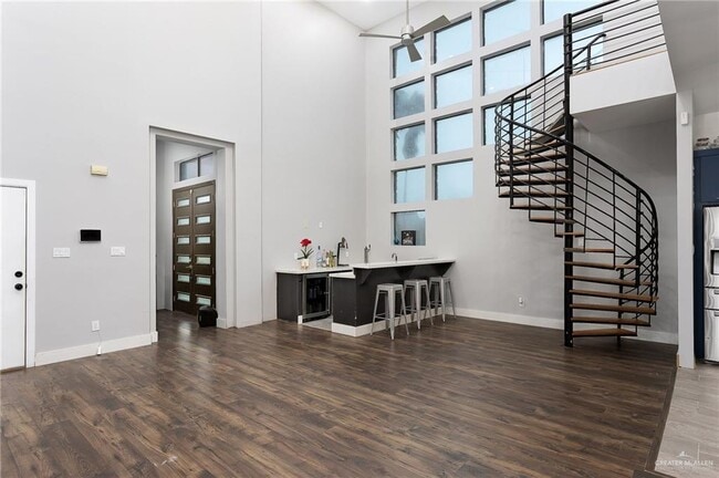 Building Photo - 14155 El Caribe Cir N
