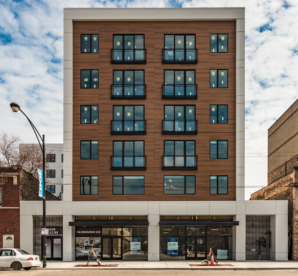 Primary Photo - 6141 N Broadway St