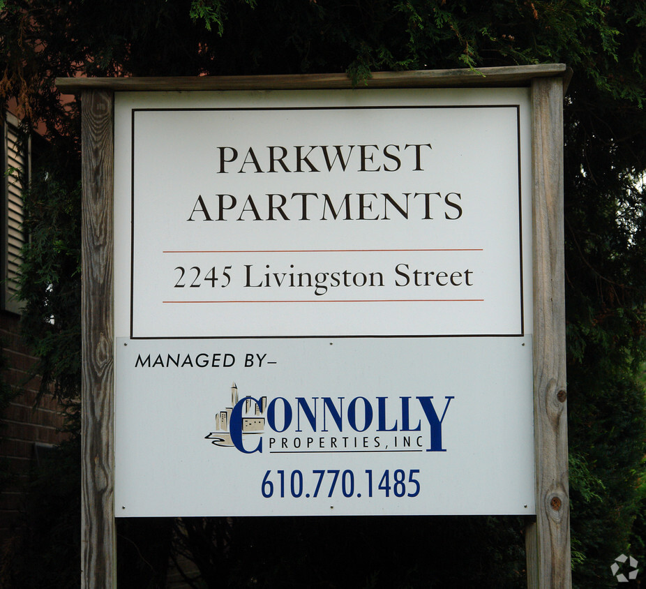 Building Photo - Parkwest Apartments