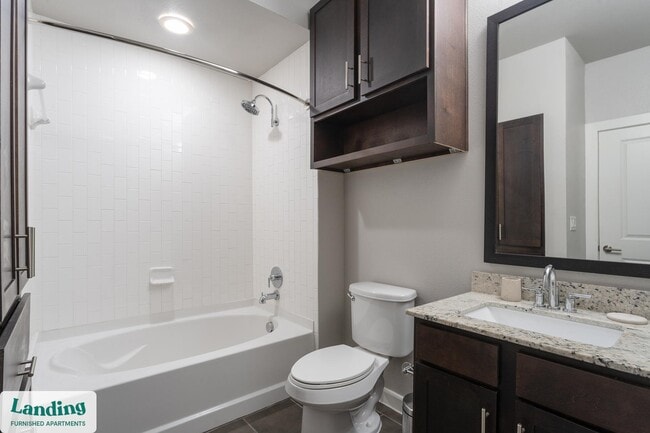 Building Photo - 4300 Cromwell Dr